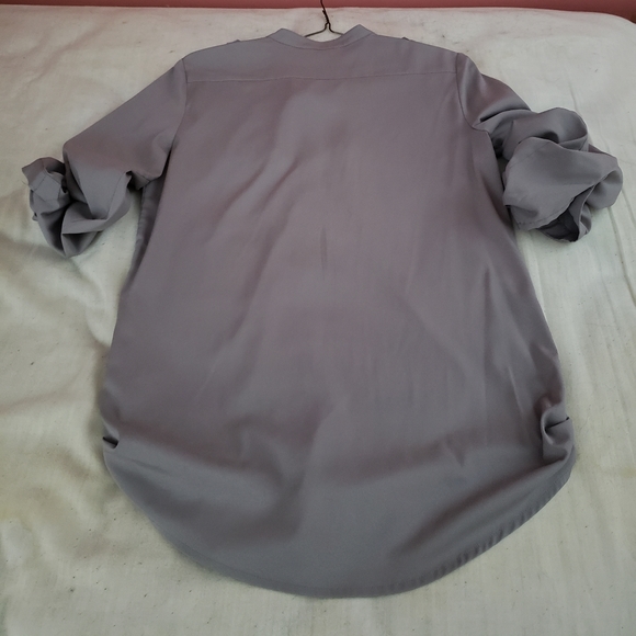 Button down blouse - Picture 3 of 3